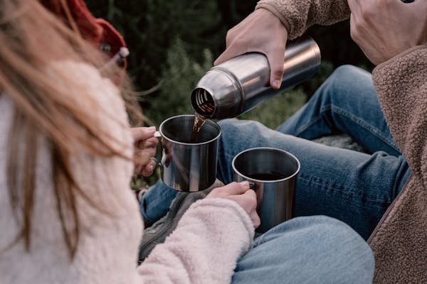 Top 5 bouteilles thermos pour savourer votre thé partout